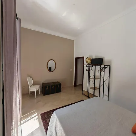 Helga's Howme Appartement