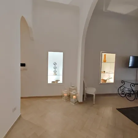 Helga's Howme Appartement Bari