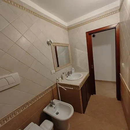 Helga's Howme Appartement Bari